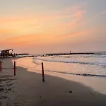 Oceanfront Accommodation!