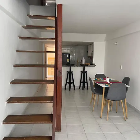 Oceanfront Accommodation! Apartamento