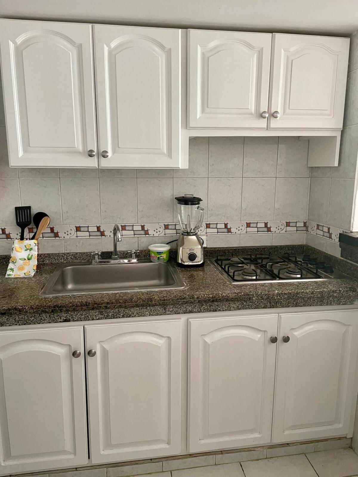 Apartment Oceanfront Accommodation! *