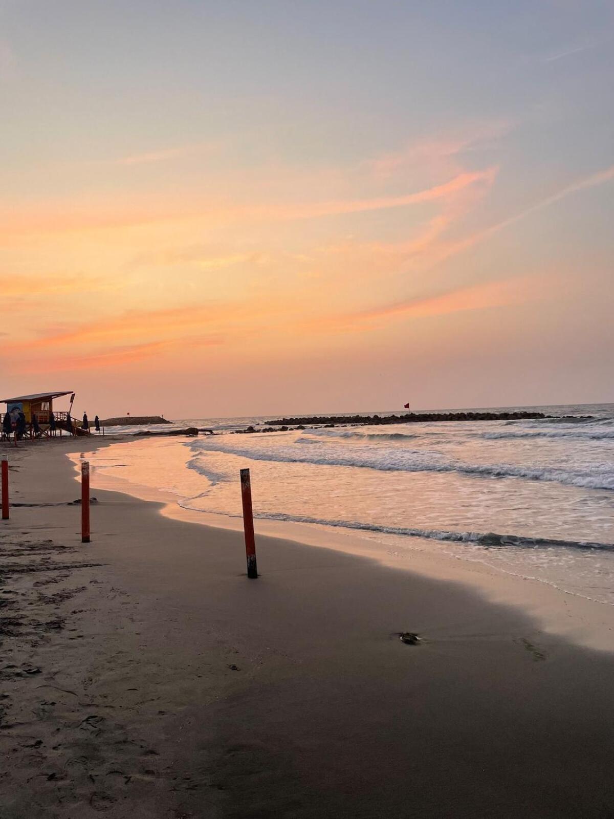 Oceanfront Accommodation!